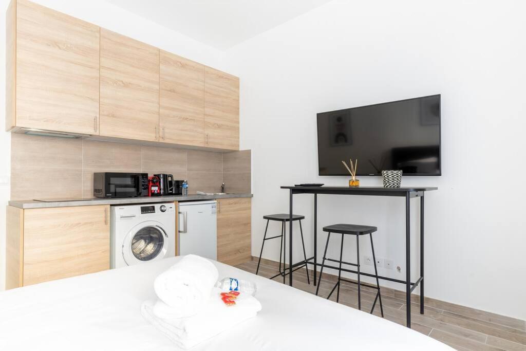 Hsh Ballu - Saint-Lazare Cosy Studio Apartment Paris Exterior photo